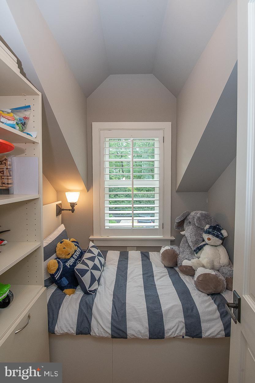 1419 Township Line Road Ambler, PA 19002 - Photo 38 of 65 Napping closet