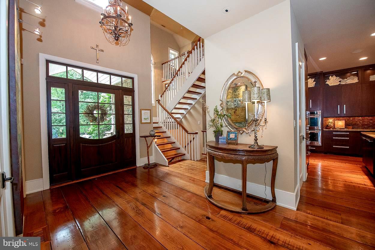 1419 Township Line Road Ambler, PA 19002 - Photo 7 of 65 Foyer
