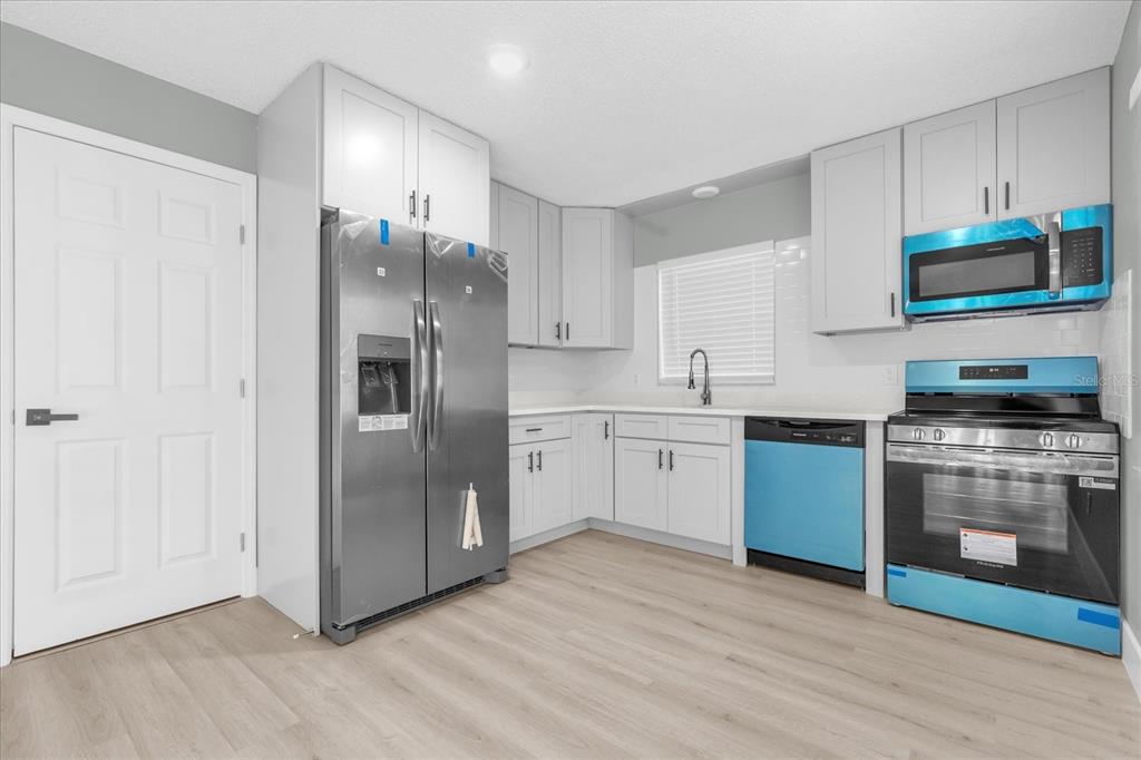 8440 Lafitte Drive Hudson, FL 34667 - Photo 7 of 33