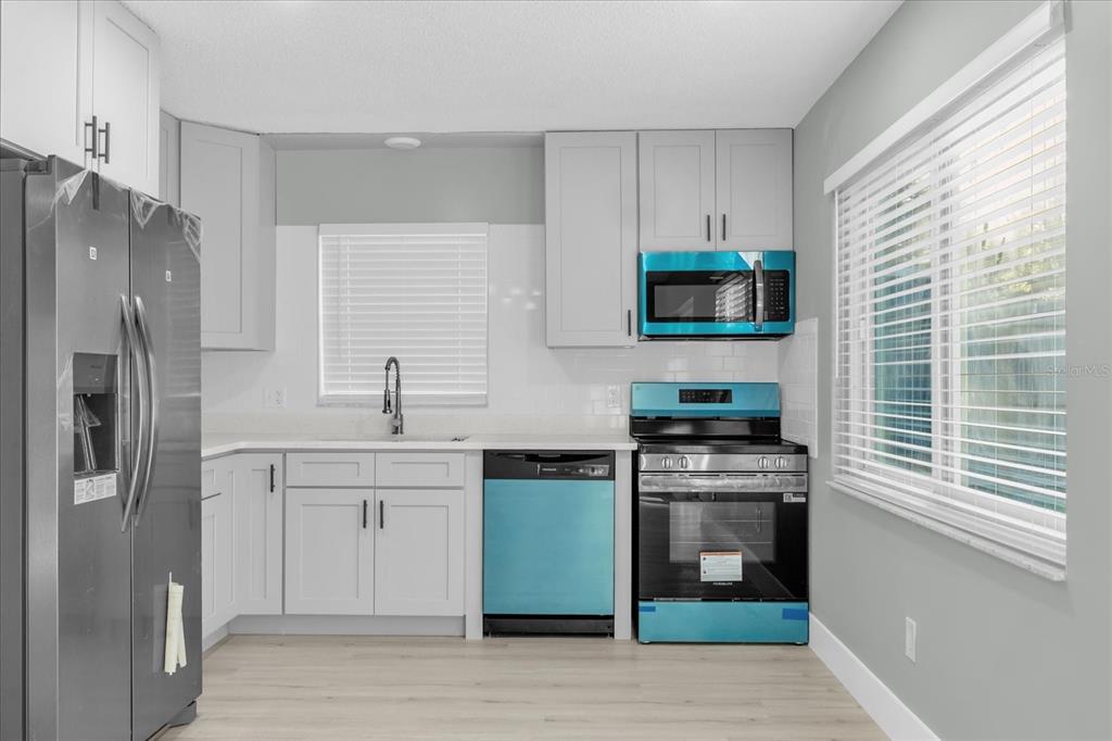 8440 Lafitte Drive Hudson, FL 34667 - Photo 8 of 33