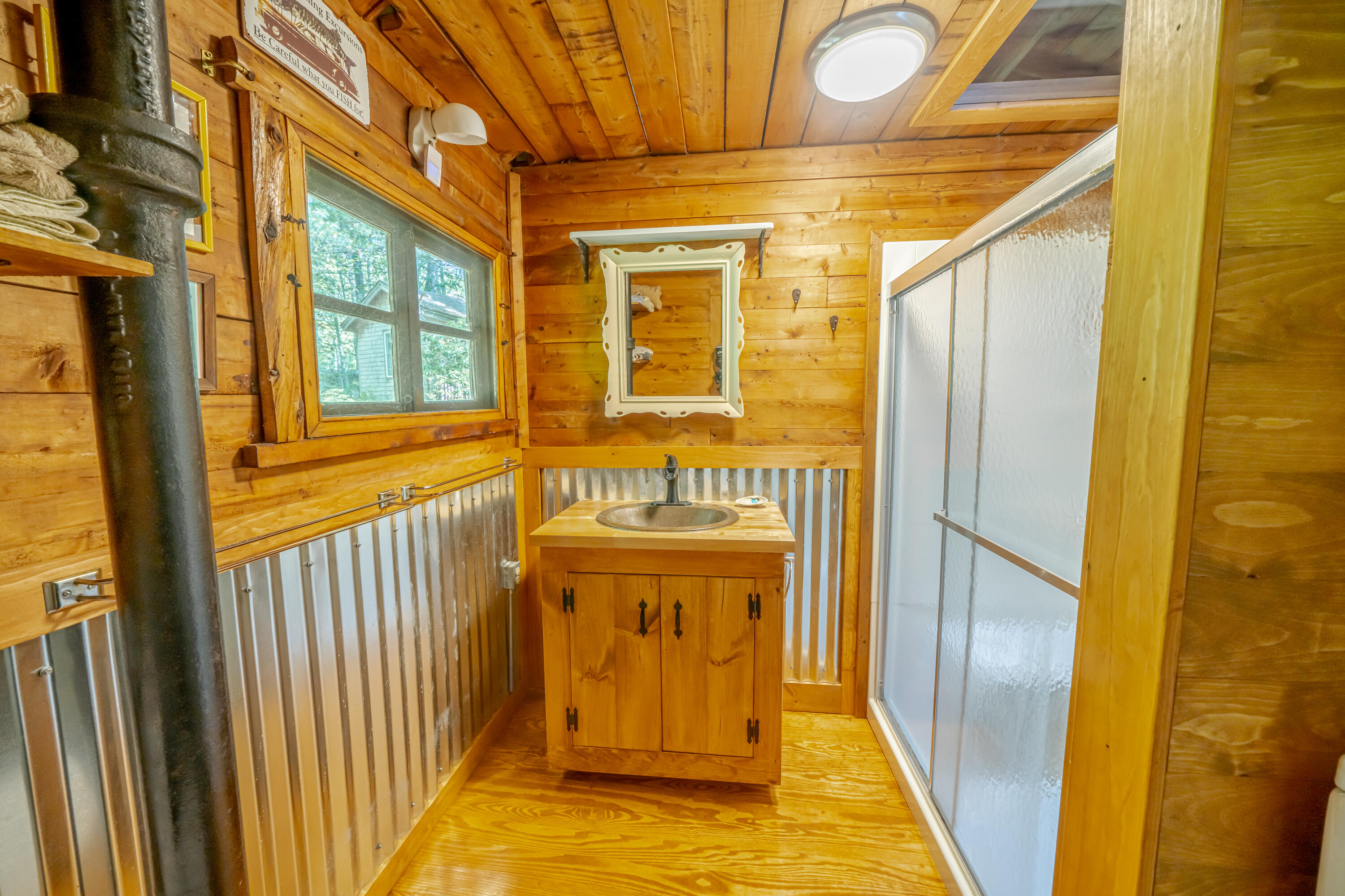713 Shore Road Northport, ME 04849 - Photo 13 of 28 713 Shore Rd. Bath.1
