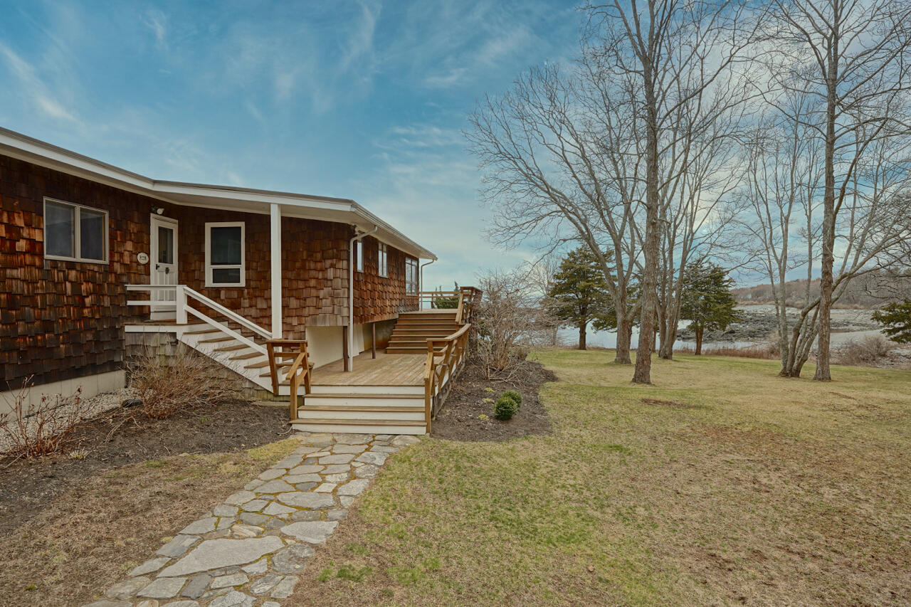 112 Goodwin Road Kittery, ME 03905 - Photo 33 of 37 06