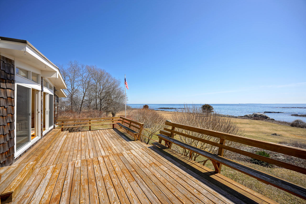 112 Goodwin Road Kittery, ME 03905 - Photo 9 of 37 007