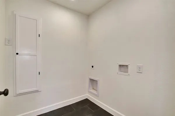 $510,000 | 1211 Mere Drive, Pinehurst, TX 77362