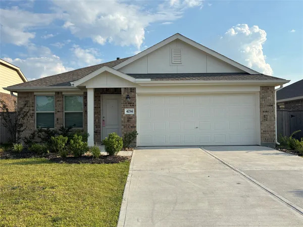$2,150 | 4214 Briarstone Knl Trail, Baytown, TX 77521