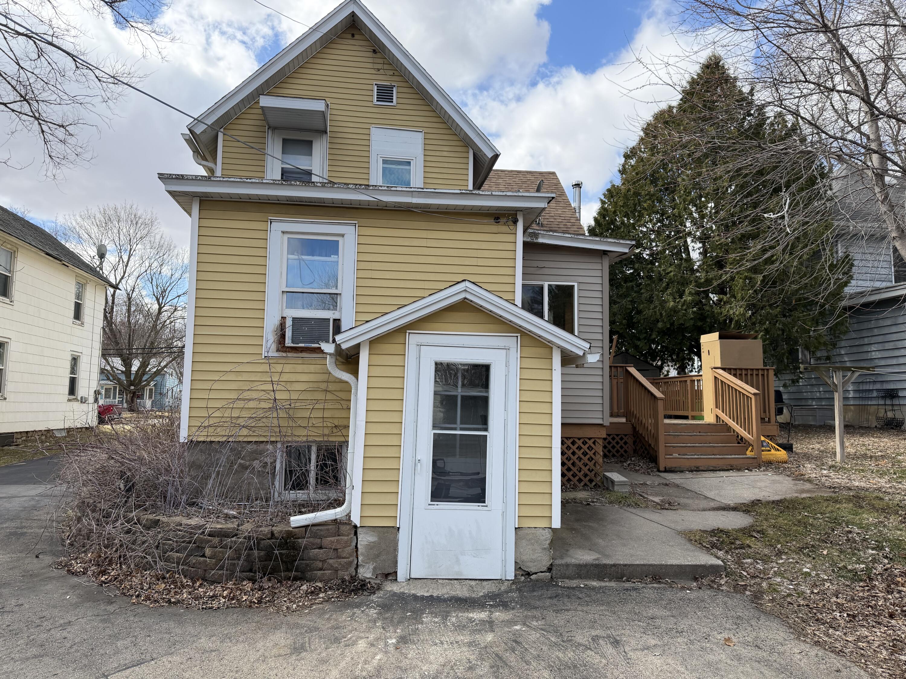 615 South Spring Street Beaver Dam, WI 53916 - Photo 28 of 30 Back of house