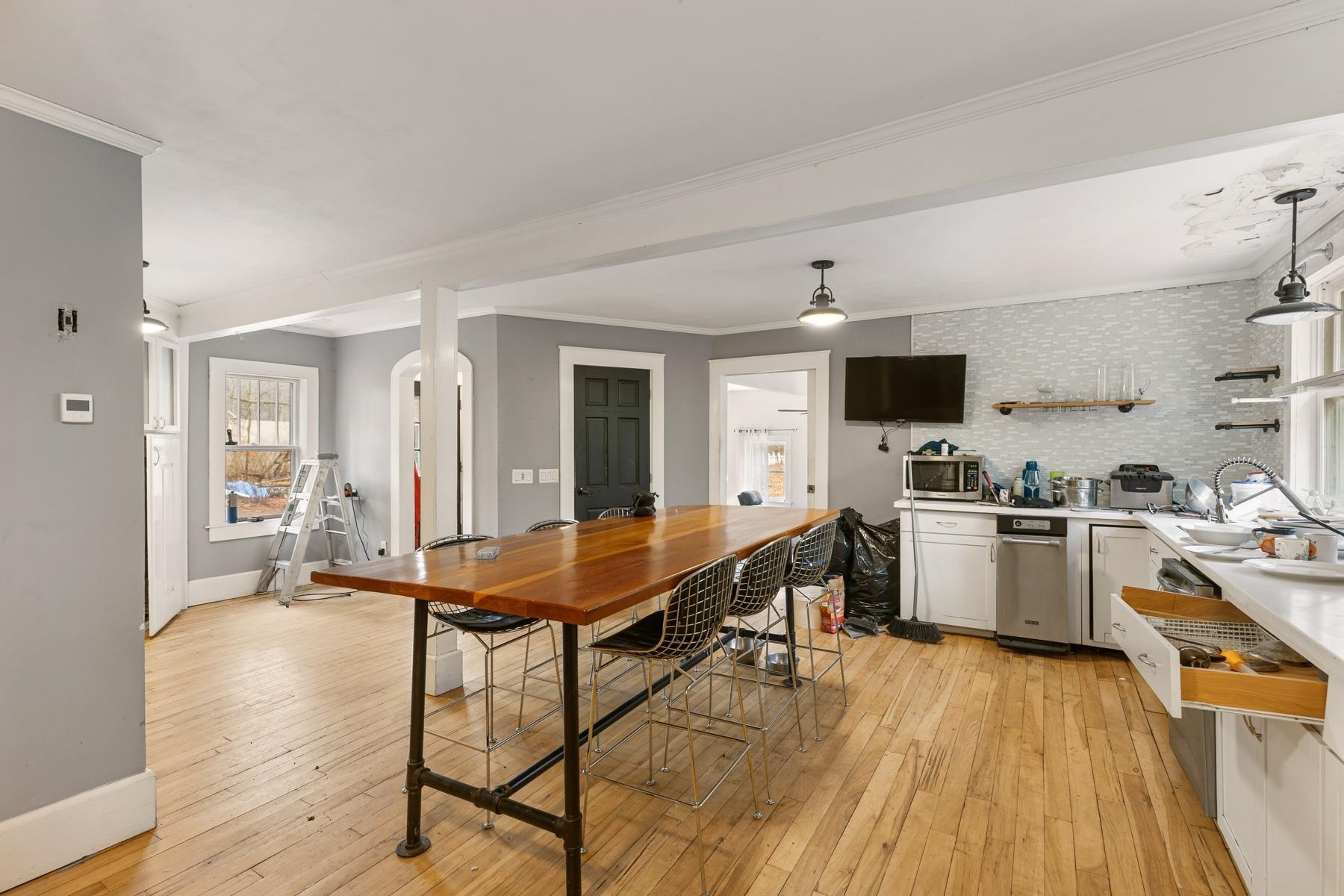 8 Wilson Hill Road Merrimack, NH 03054 - Photo 17 of 36 Gallery Image 17