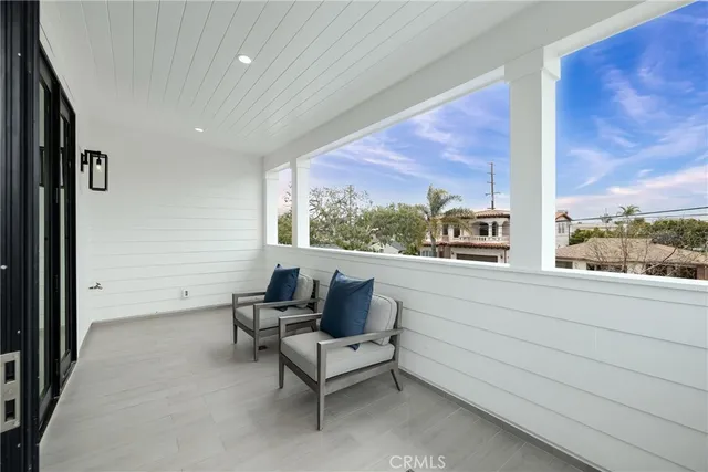 $4,699,000 | 1228 23rd Street, Manhattan Beach, CA 90266