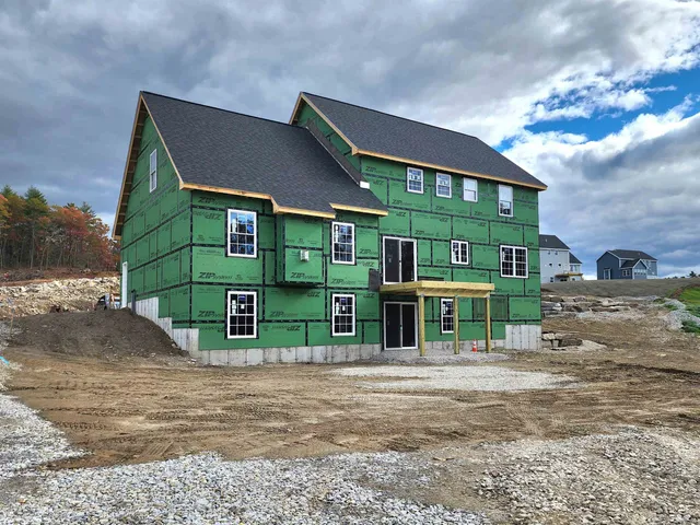 $1,120,000 | 52 Daniel Road, Derry, NH 03038