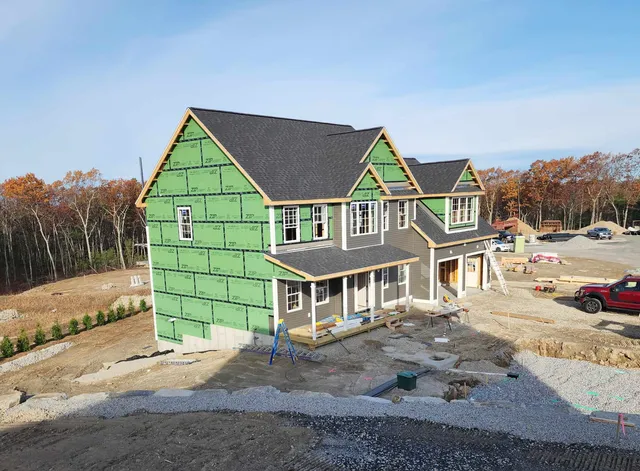 $1,120,000 | 52 Daniel Road, Derry, NH 03038