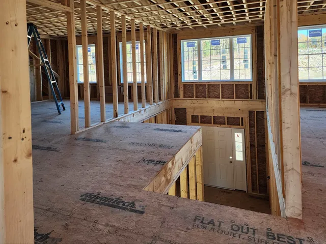 $1,120,000 | 52 Daniel Road, Derry, NH 03038