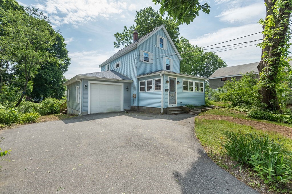 59 Mishawum Road Woburn, MA 01801 - Photo 3 of 21 Gallery Image 3