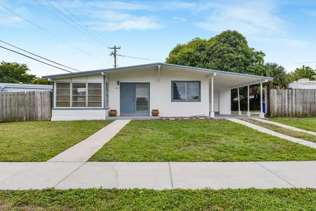 $385,000 | 1560 Northeast 43rd Street, Pompano Beach, FL 33064