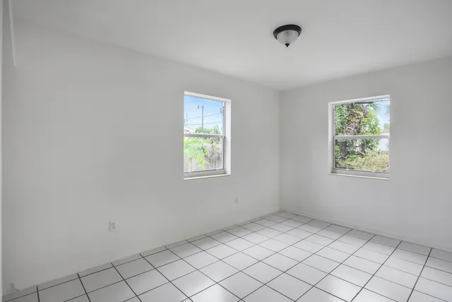 $385,000 | 1560 Northeast 43rd Street, Pompano Beach, FL 33064