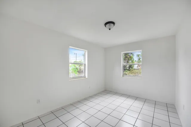 $385,000 | 1560 Northeast 43rd Street, Pompano Beach, FL 33064