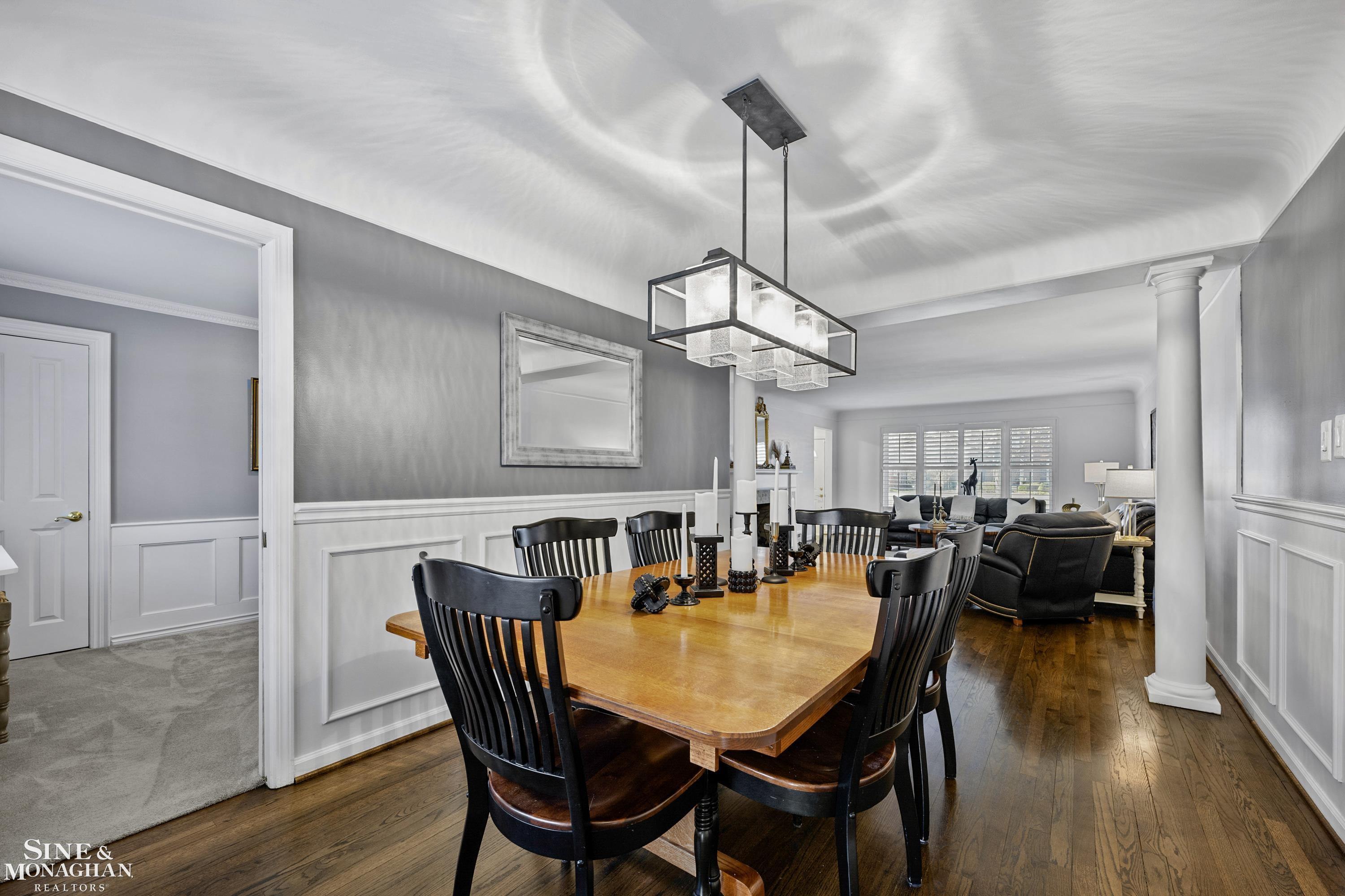 520 Roslyn Road Grosse Pointe Woods, MI 48236 - Photo 12 of 55