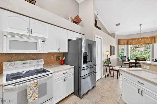 $587,900 | 9221 Coachhouse Lane, Estero, FL 33928