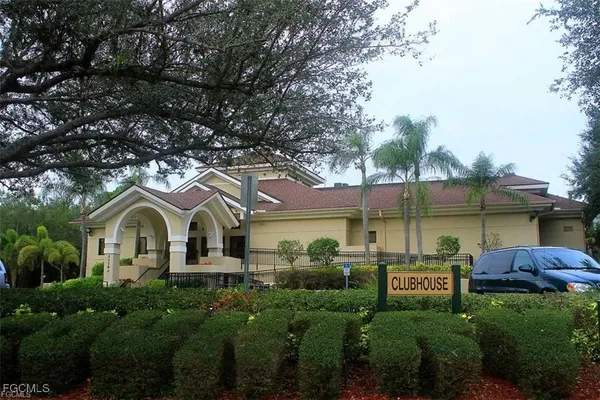 $587,900 | 9221 Coachhouse Lane, Estero, FL 33928