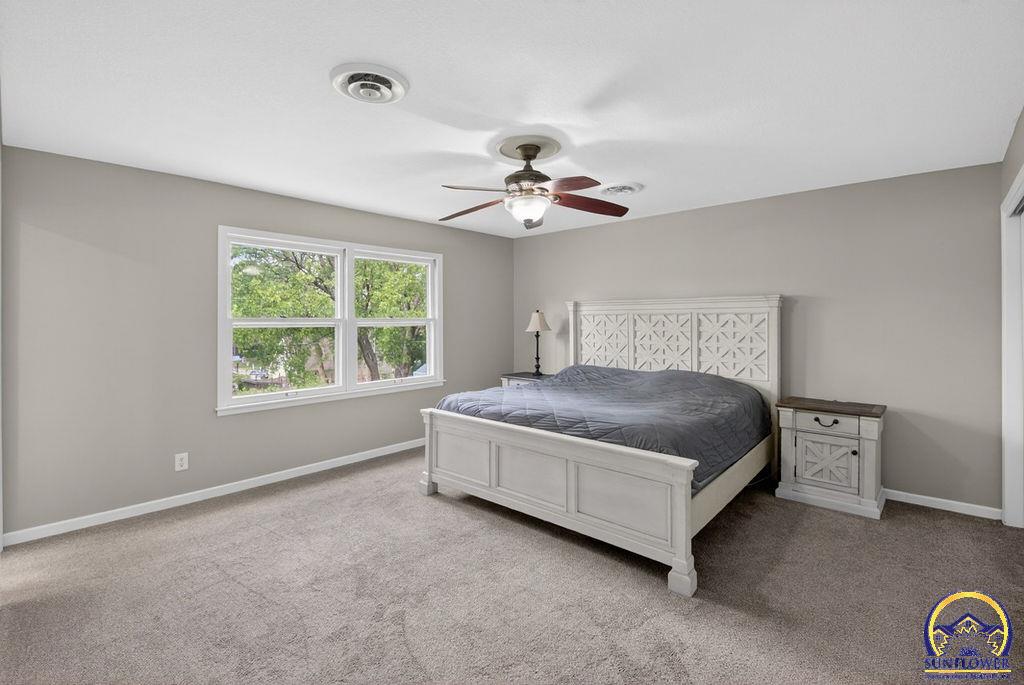 5838 Southwest 25th Street Topeka, KS 66614 - Photo 33 of 50