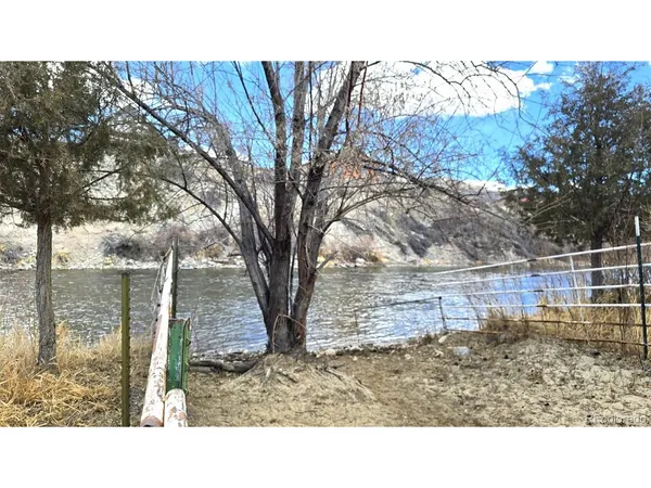 a black and white photo of a house