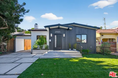 $1,349,000 | 2931 South Bronson Avenue, Los Angeles, CA 90018