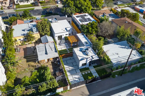 $1,349,000 | 2931 South Bronson Avenue, Los Angeles, CA 90018