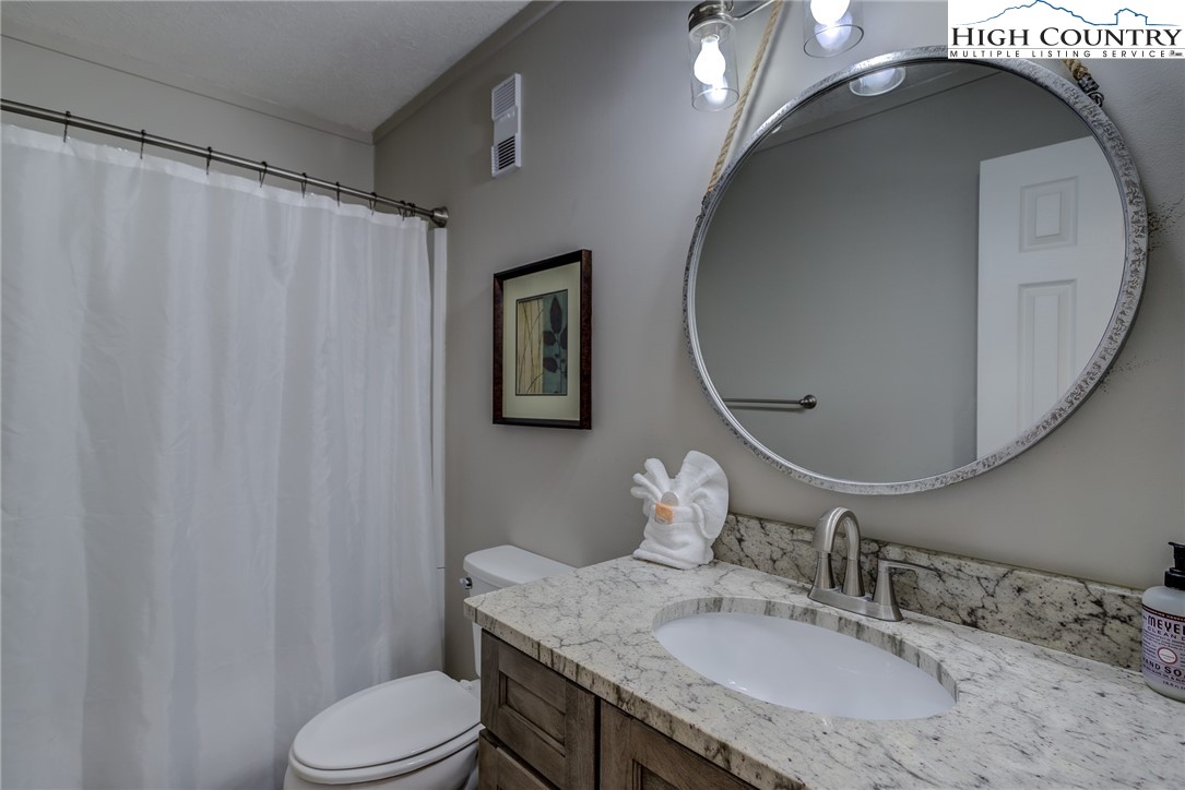 301 Pinnacle Inn Road, Unit 3107 Beech Mountain, NC 28604 - Photo 21 of 27 Gallery Image 21