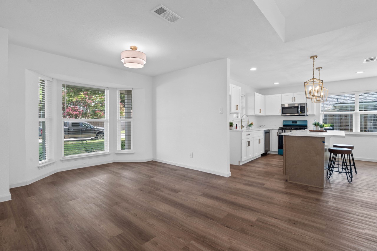 5326 Findlay Drive Pasadena, TX 77505 - Photo 28 of 50 Open dining area flows seamlessly into the beautifully updated kitchen, perfect for entertaining.