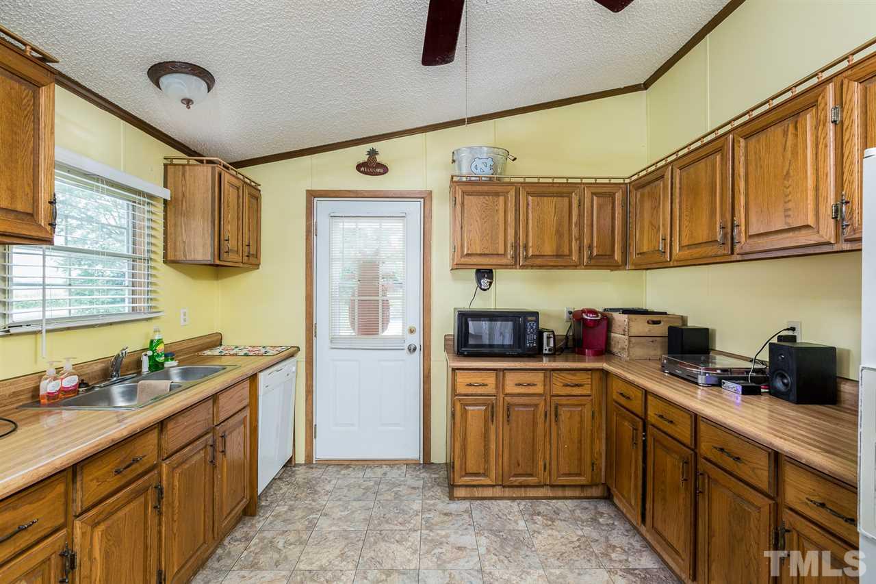 360 Loften Road Newton Grove, NC 28366 - Photo 14 of 25