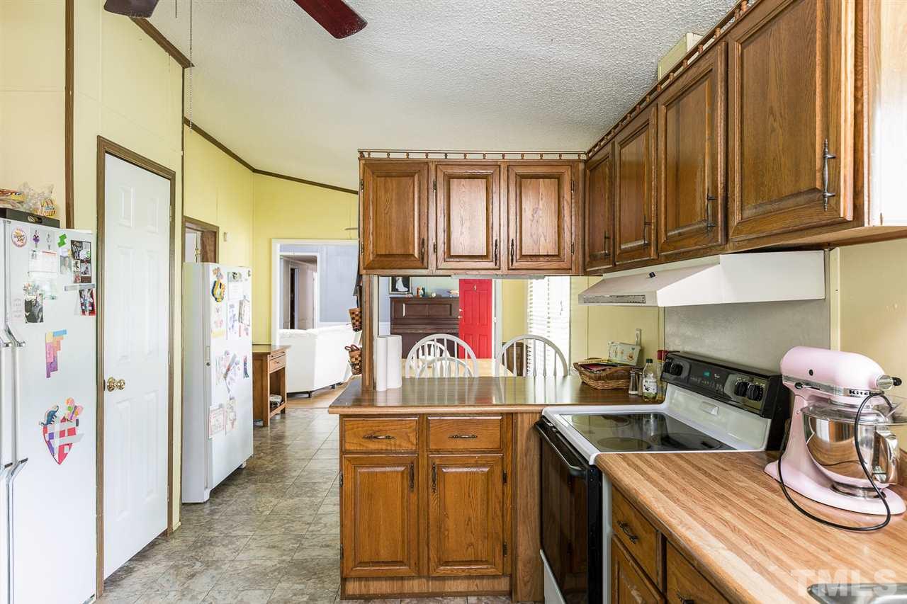360 Loften Road Newton Grove, NC 28366 - Photo 15 of 25