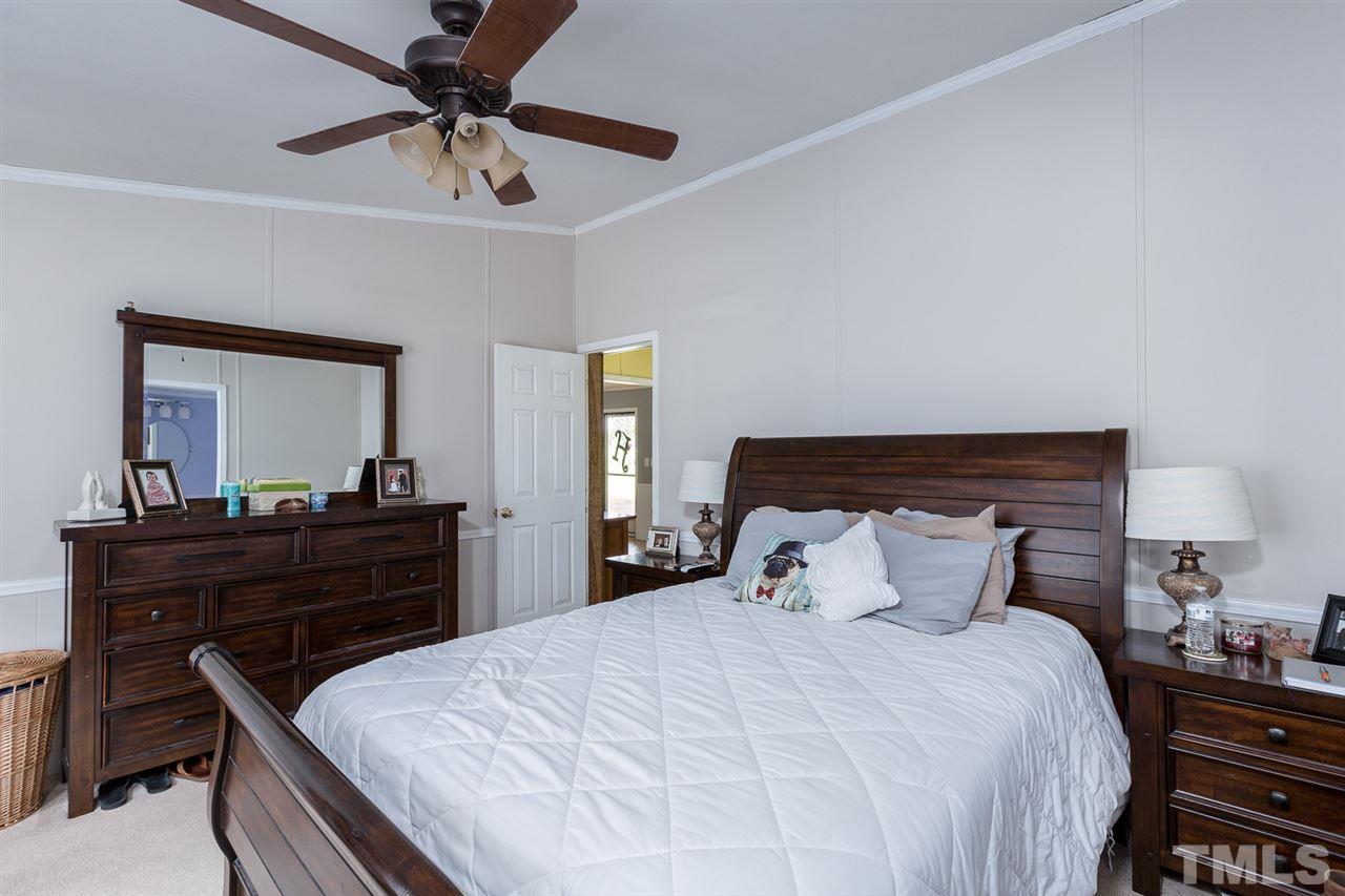 360 Loften Road Newton Grove, NC 28366 - Photo 17 of 25