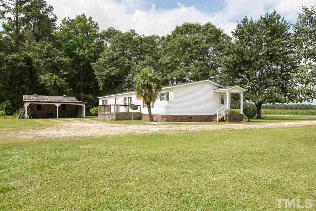 360 Loften Road Newton Grove, NC 28366 - Photo 3 of 25