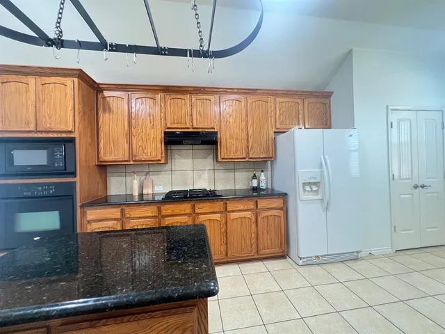 $2,500 | 1721 Nestledown Drive, Allen, TX 75002