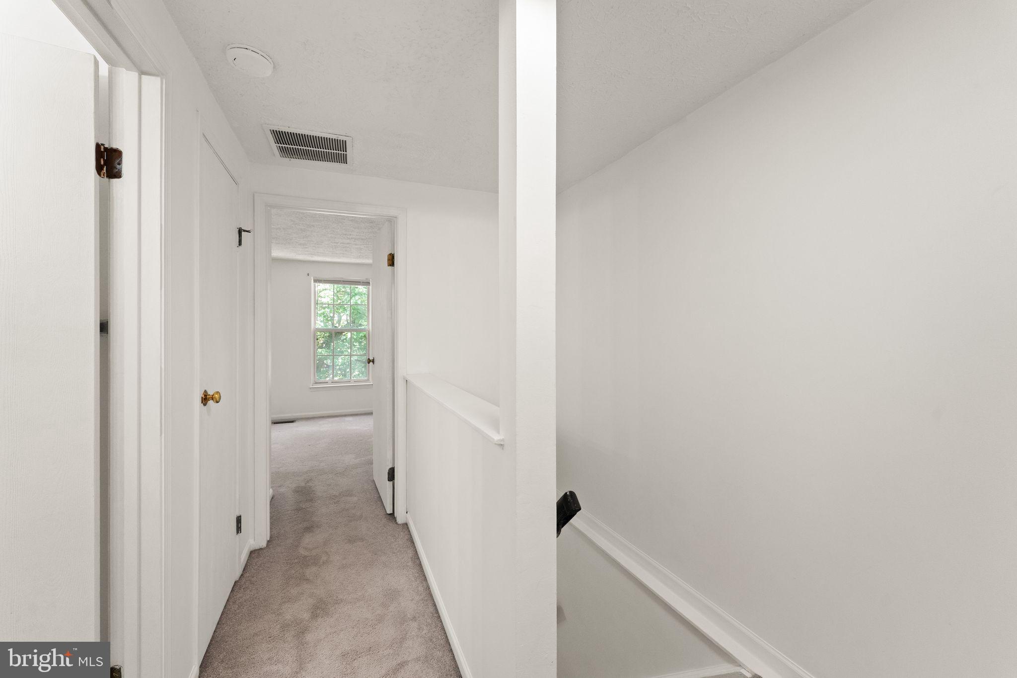 1941 Sagewood Lane Reston, VA 20191 - Photo 17 of 39