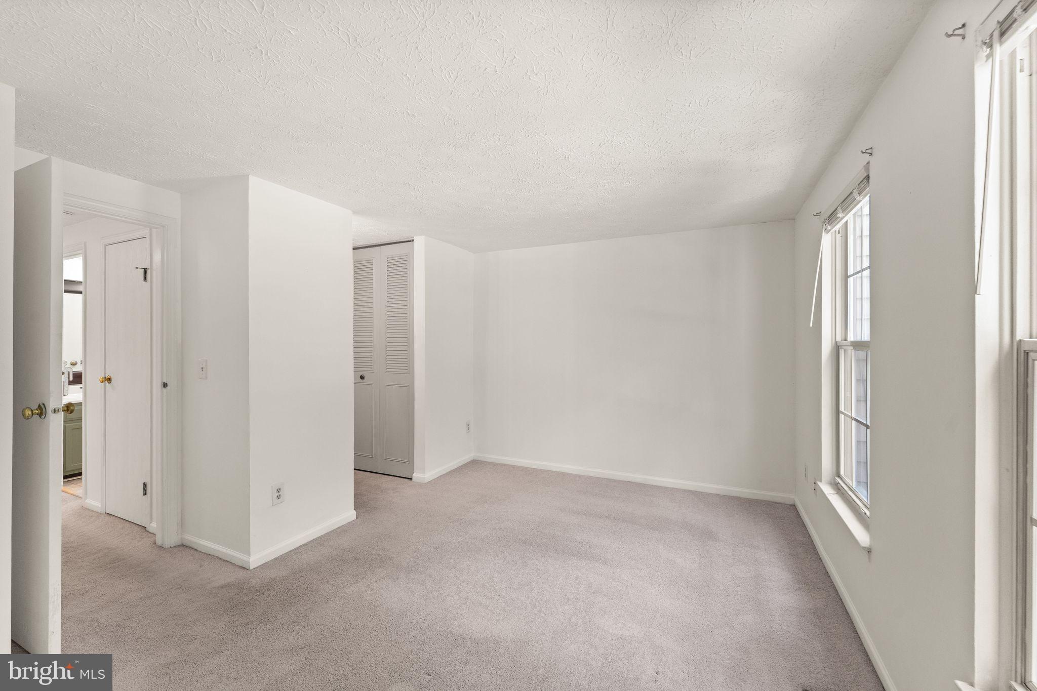 1941 Sagewood Lane Reston, VA 20191 - Photo 21 of 39