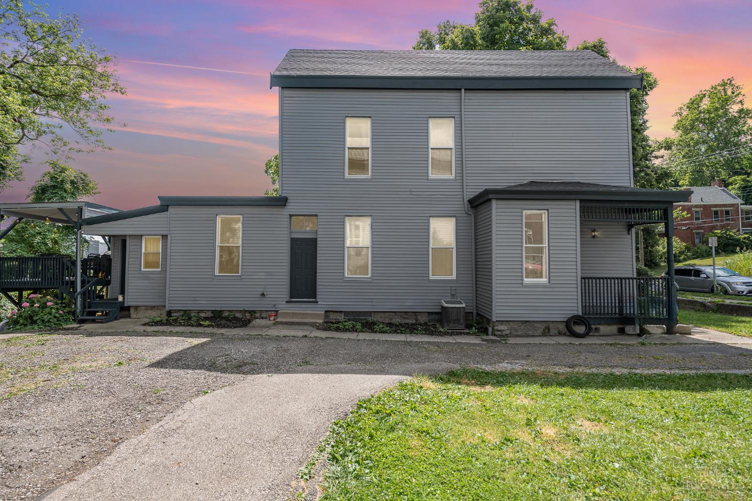 3183 East River Road Cincinnati, OH 45204 - Photo 1 of 33 Gallery Image 1