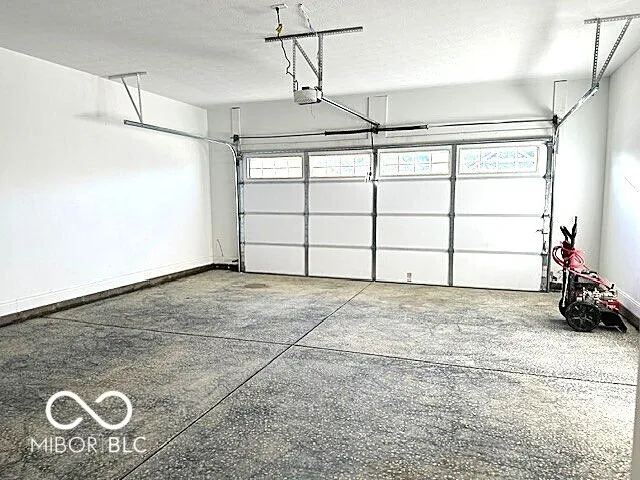 $429,900 | 2413 Stony Crk Drive, Whitestown, IN 46075