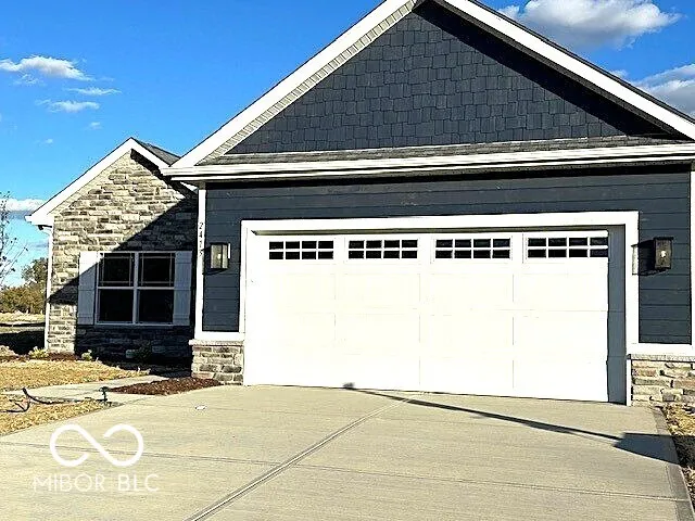 $429,900 | 2413 Stony Crk Drive, Whitestown, IN 46075