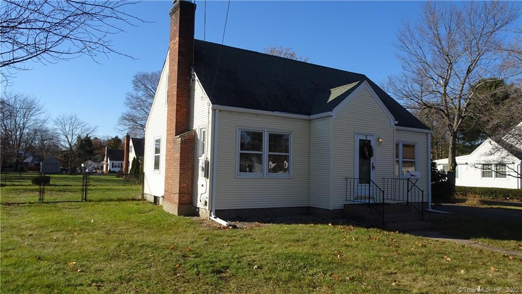 12 Edison Road Manchester, CT 06040 - Photo 1 of 1