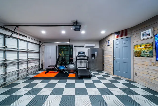 a view of a workspace with furniture