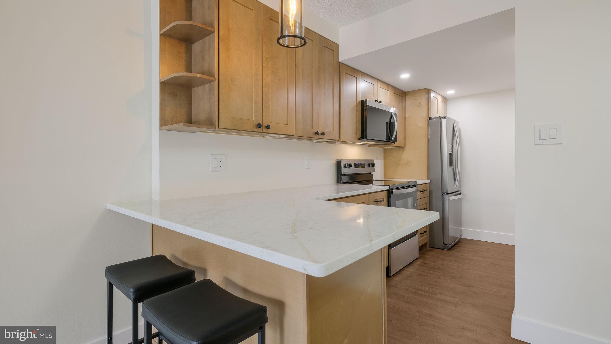 800 Avondale Road, Unit 7P Wallingford, PA 19086 - Photo 3 of 23 Gallery Image 3