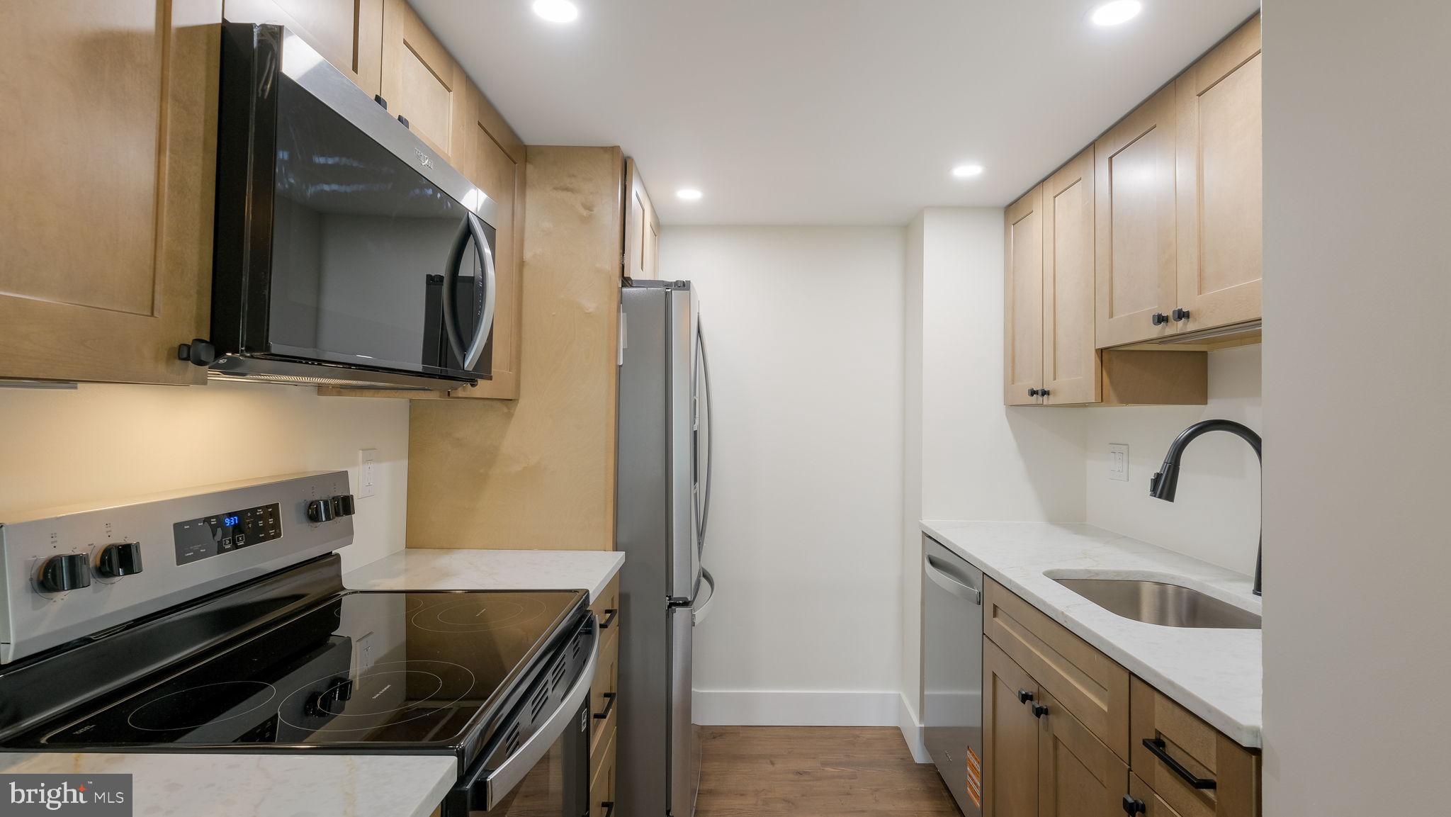 800 Avondale Road, Unit 7P Wallingford, PA 19086 - Photo 4 of 23 Gallery Image 4