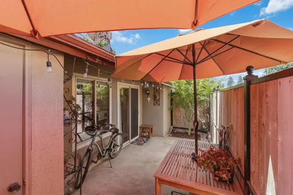 $249,999 | 5090 North College Avenue, Unit 108, Fresno, CA 93704