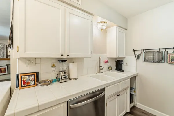 $249,999 | 5090 North College Avenue, Unit 108, Fresno, CA 93704