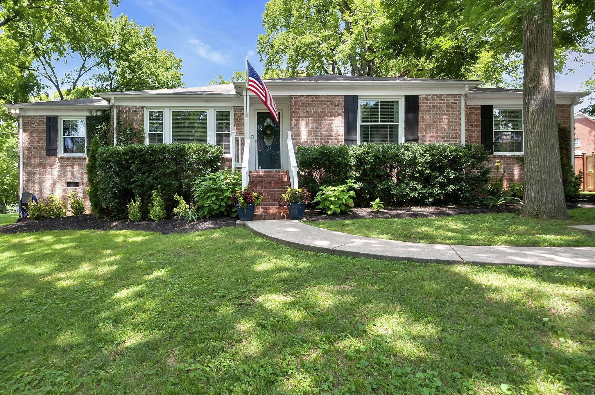 1220 Davidson Road Nashville, TN 37205 - Photo 1 of 33 Welcome home to 1220 Davidson Road!