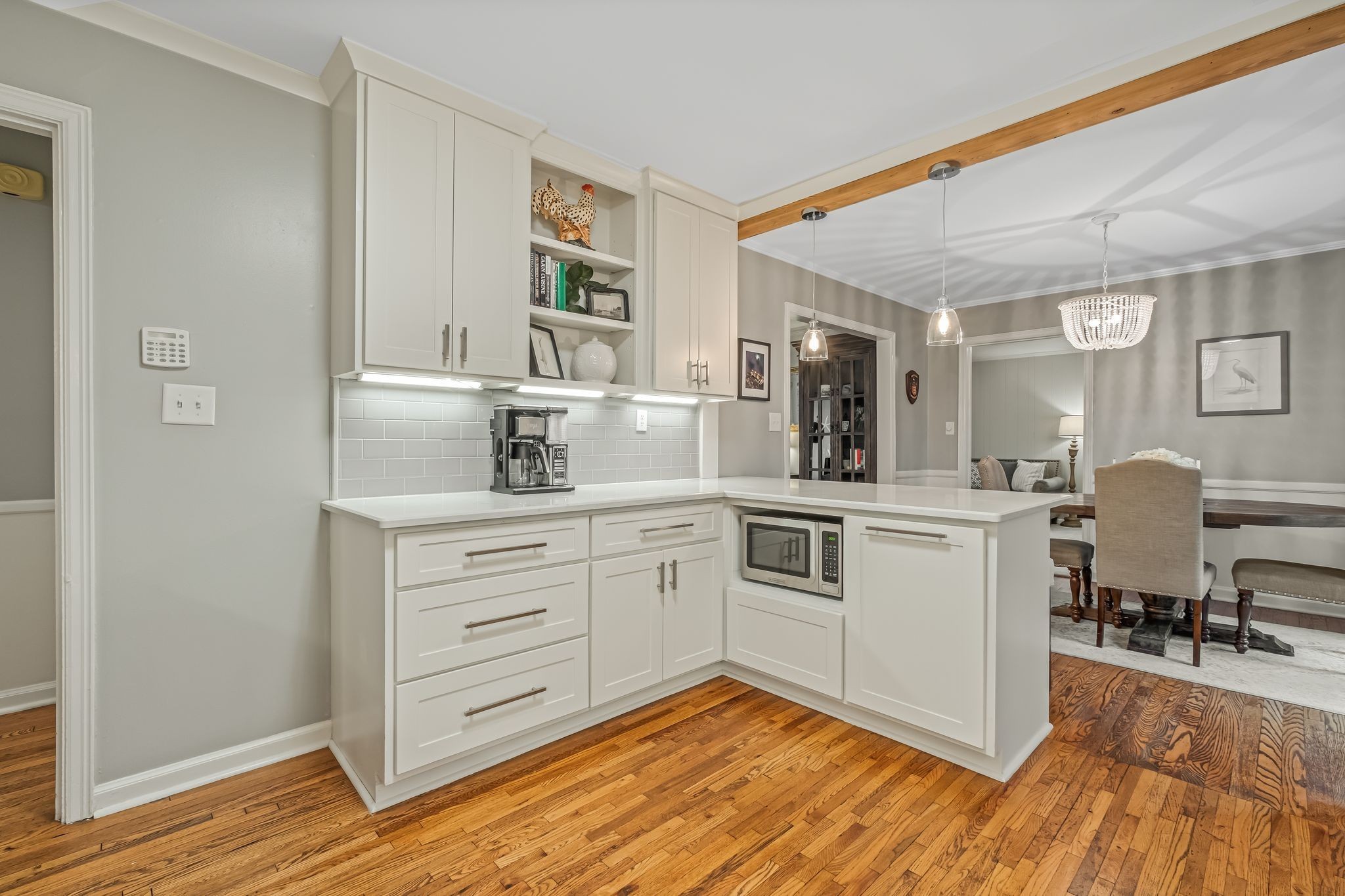 1220 Davidson Road Nashville, TN 37205 - Photo 16 of 33 Look at the counter space!