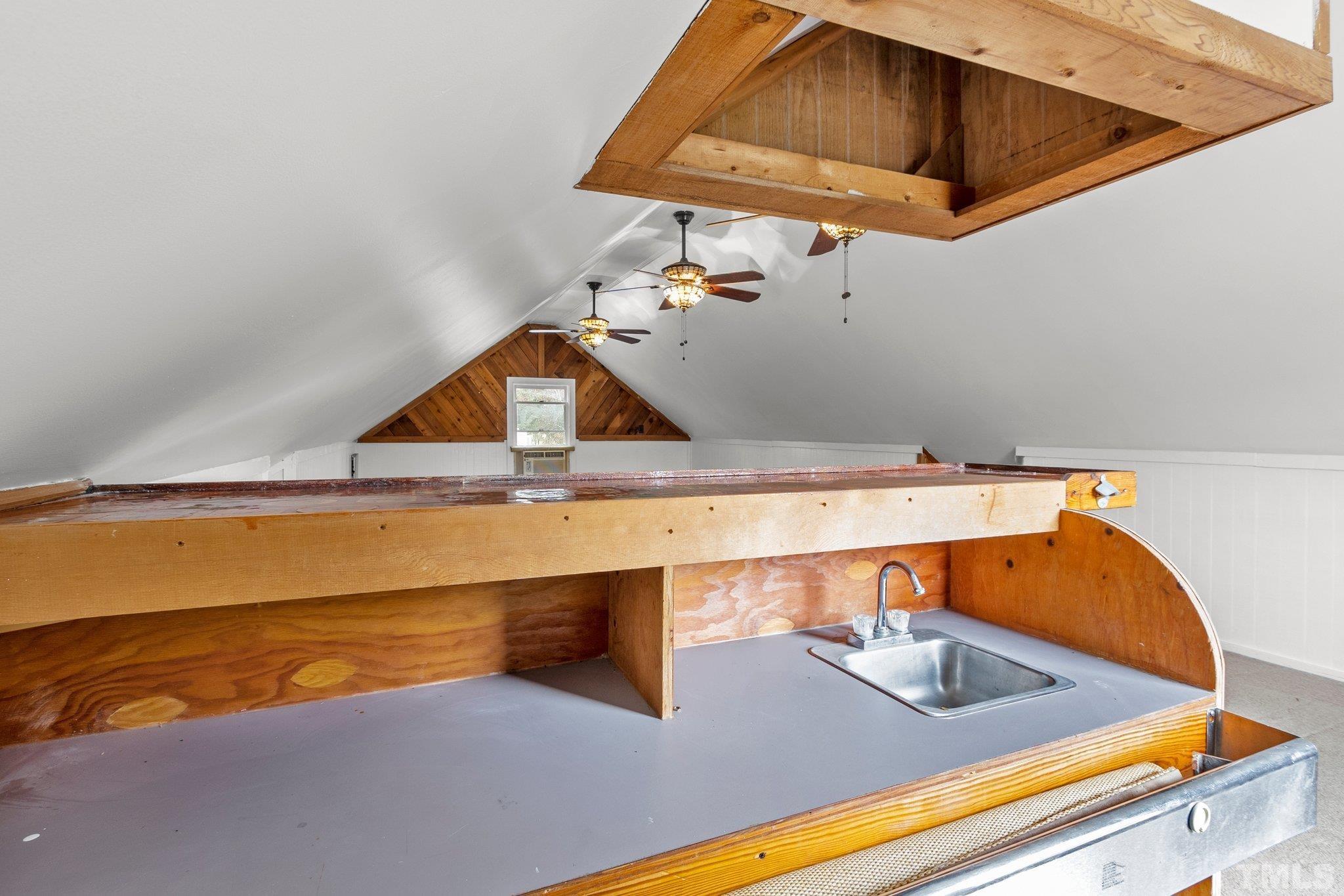 1305 Logan Street Durham, NC 27704 - Photo 18 of 32