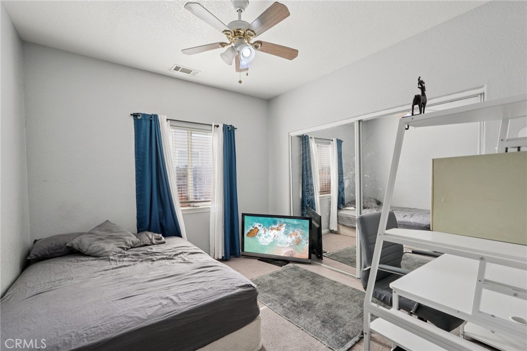 16657 Country Ranch Court Victorville, CA 92395 - Photo 14 of 28