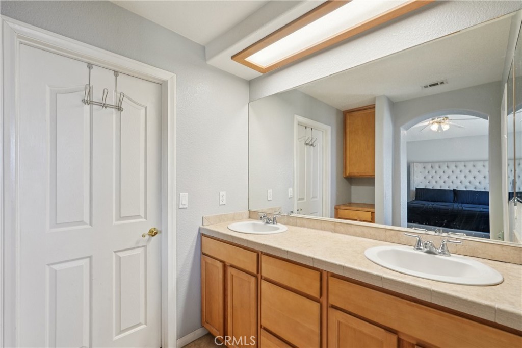 16657 Country Ranch Court Victorville, CA 92395 - Photo 24 of 28