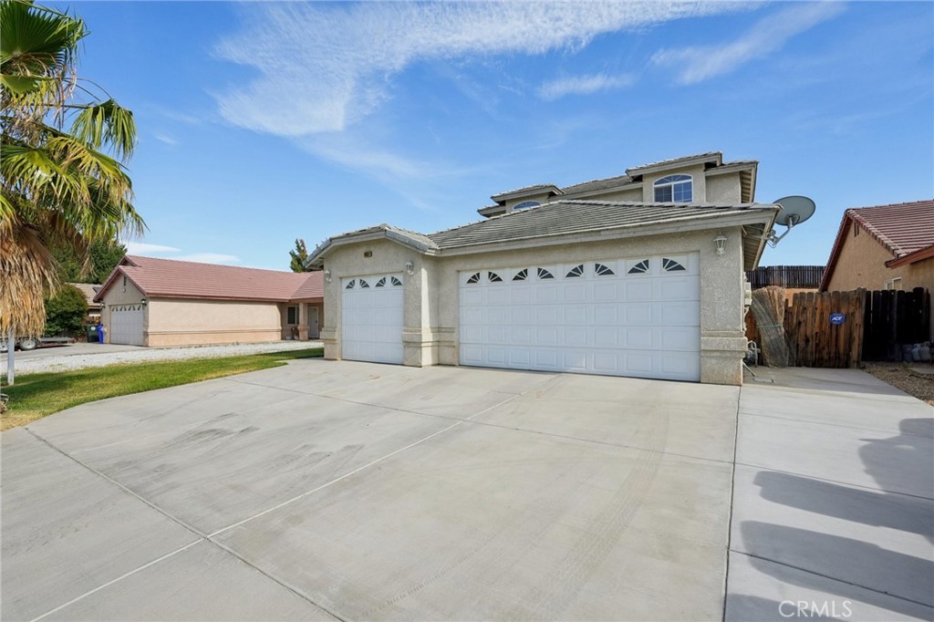 16657 Country Ranch Court Victorville, CA 92395 - Photo 3 of 28